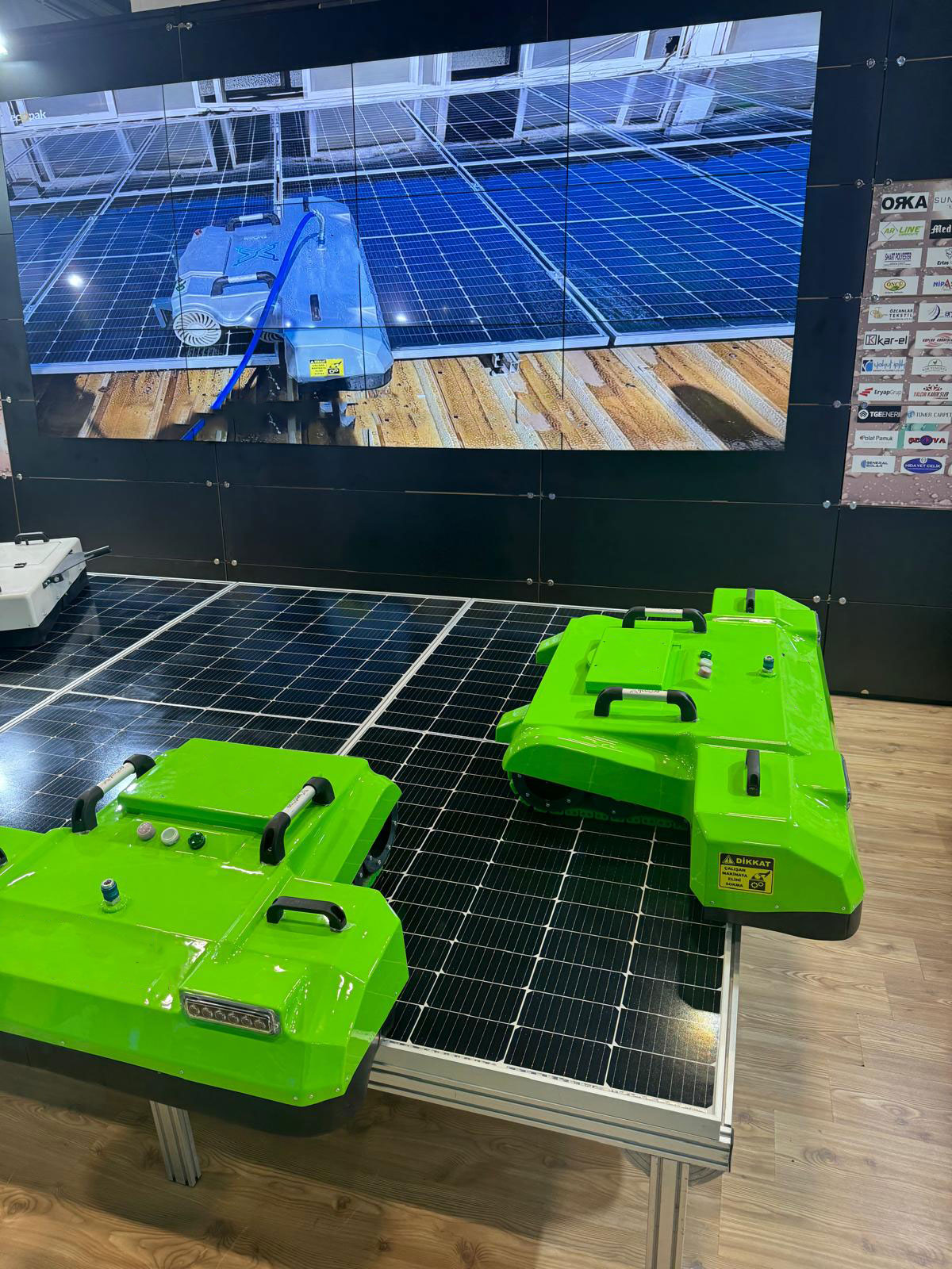 Nettoyage panneaux solaires